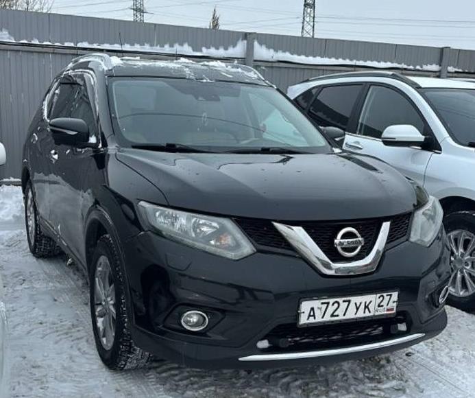 Аренда авто Nissan X-Trail 2015