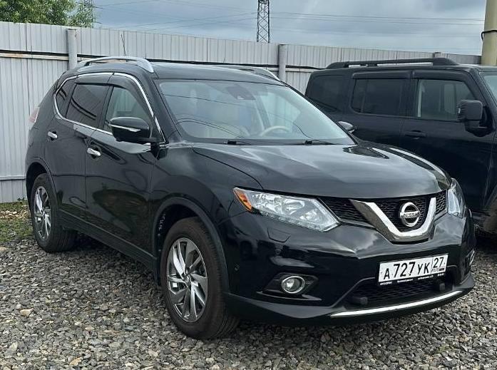 Аренда авто Nissan X-Trail 2015