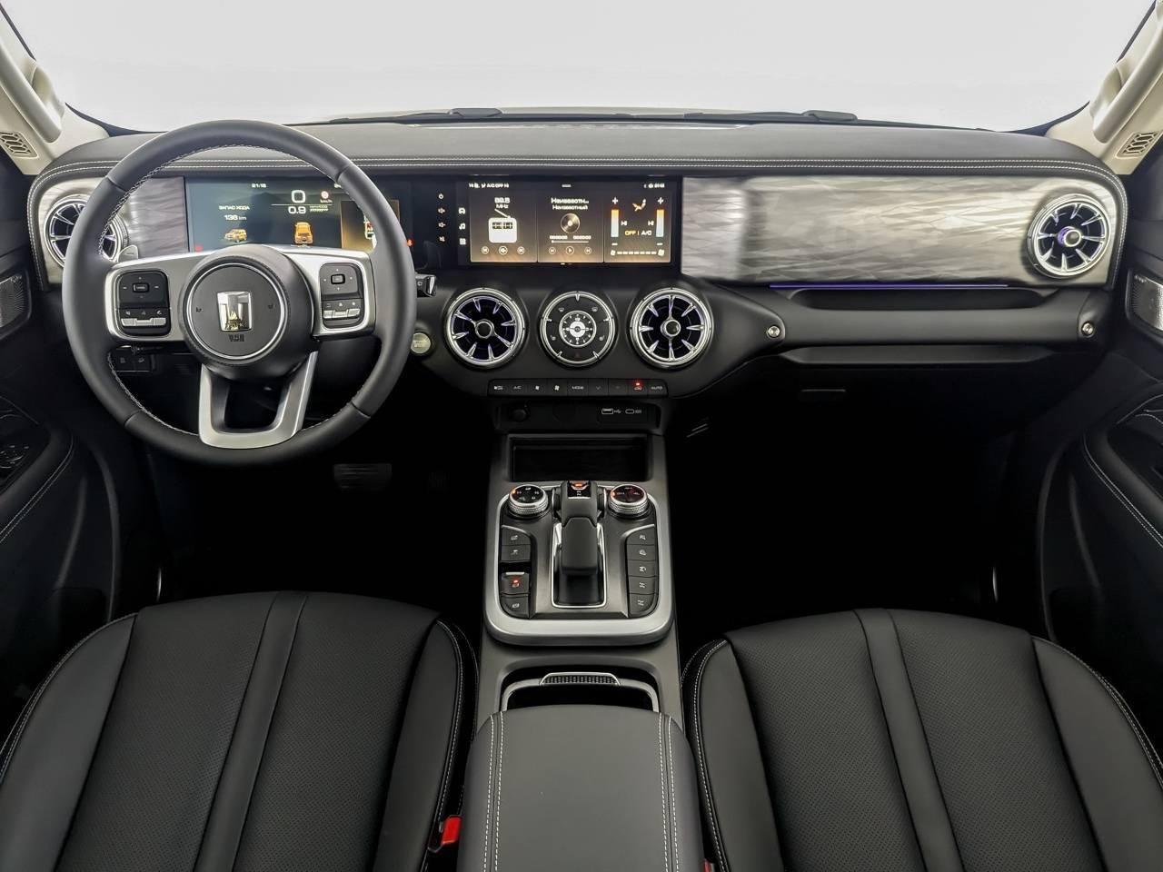 Аренда авто TANK 300 2.0 AT 4WD City Premium