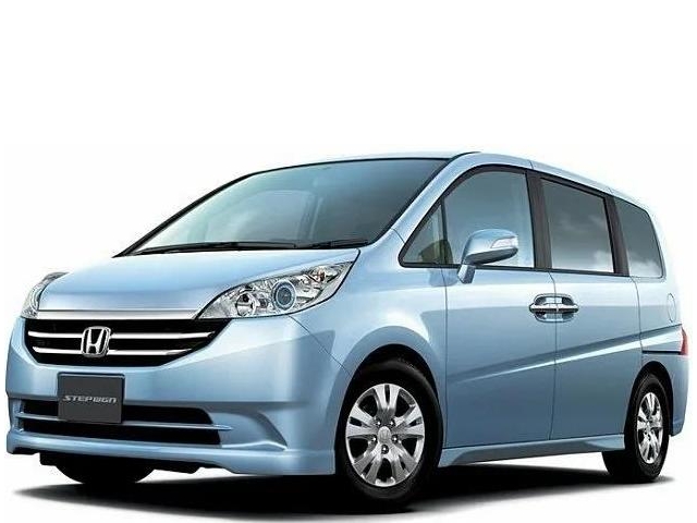 Аренда, прокат минивэнов 6–7 мест в Хабаровске - от 2000 ₽/сутки